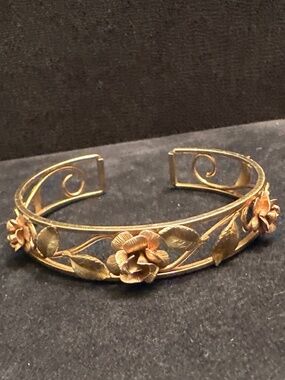 Vintage Krementz 14K Gold Overlay Two Tone Rose & Leaf Openwork Cuff Bracelet